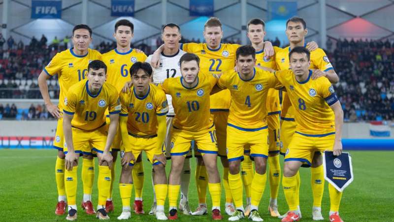 Сборная Казахстана по футболу крупно уступила Беларуси