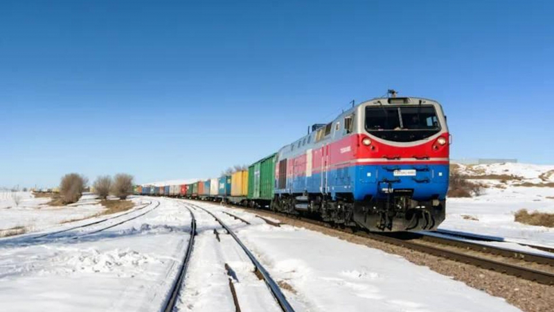 Перевозки грузов между Казахстаном и Китаем побили рекорд