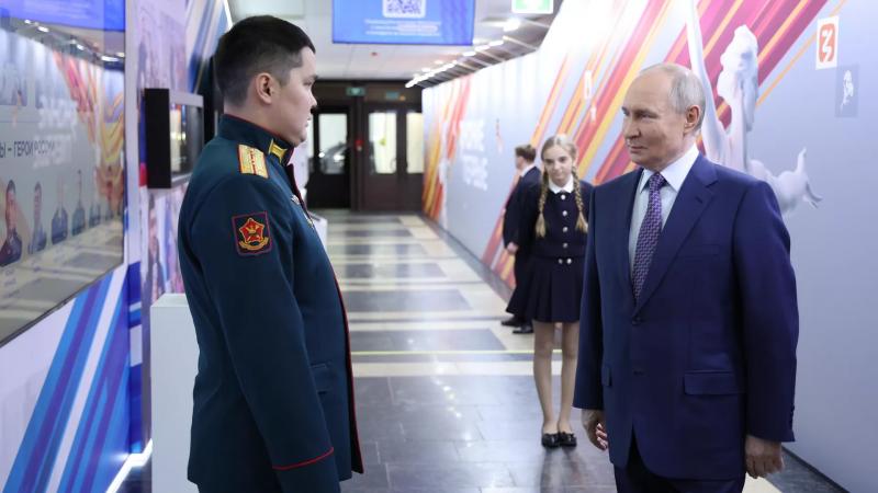 Путин подписал поправки, касающиеся статуса участников СВО