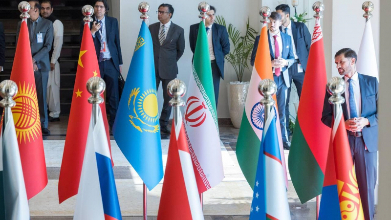 ШОС отмечает 24-й день рождения