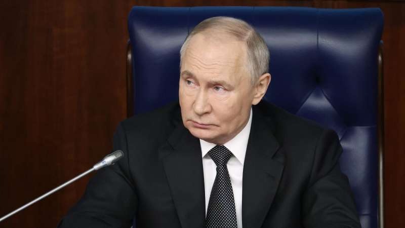 Путин поздравил российских бизнесменов с результатами работы