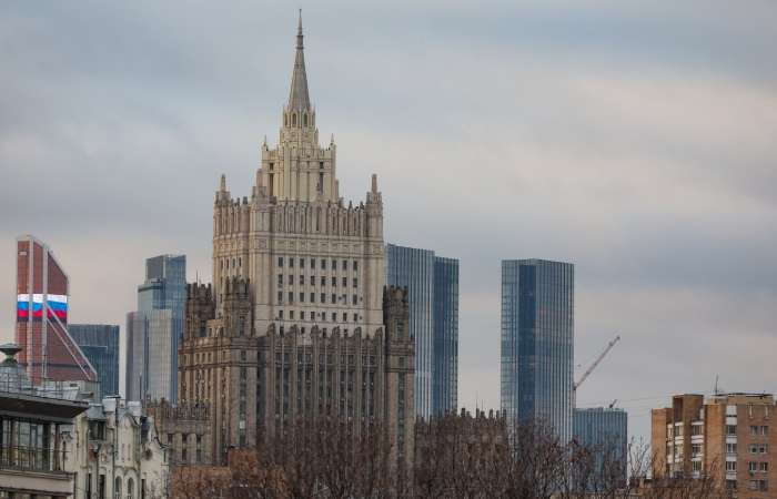 В МИД РФ назвали грабежом выделение Украине $20 млрд за счет российских активов