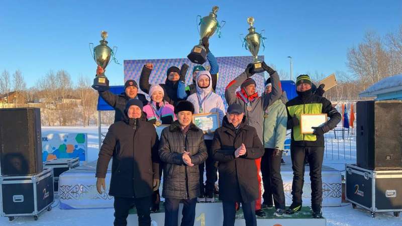Казахстанские прокуроры встали на лыжи