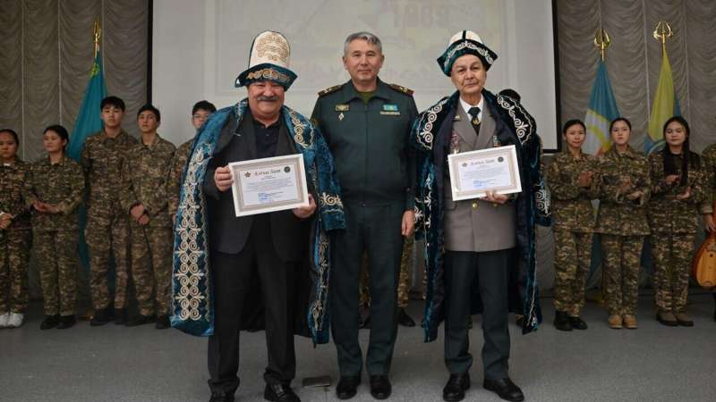 В столице Казахстана  почтили память воинов-афганцев