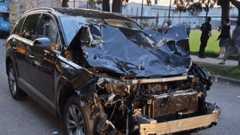 В Ванкувере автомобиль наехал на толпу, погибли восемь человек