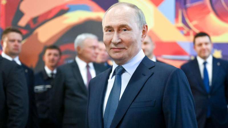 Путин подтвердил настрой на достижение мира на Украине с помощью дипломатии