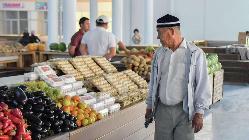 Впервые в 2025 году в Казахстане отметили нулевой рост цен на социально значимые продукты