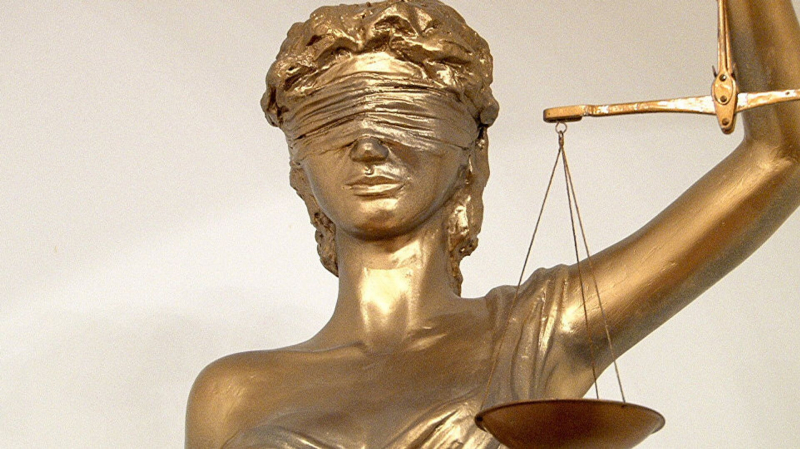 Осужденный по делу о финпирамидах казахстанский блогер Мейирхан Шерниязов вышел на свободу